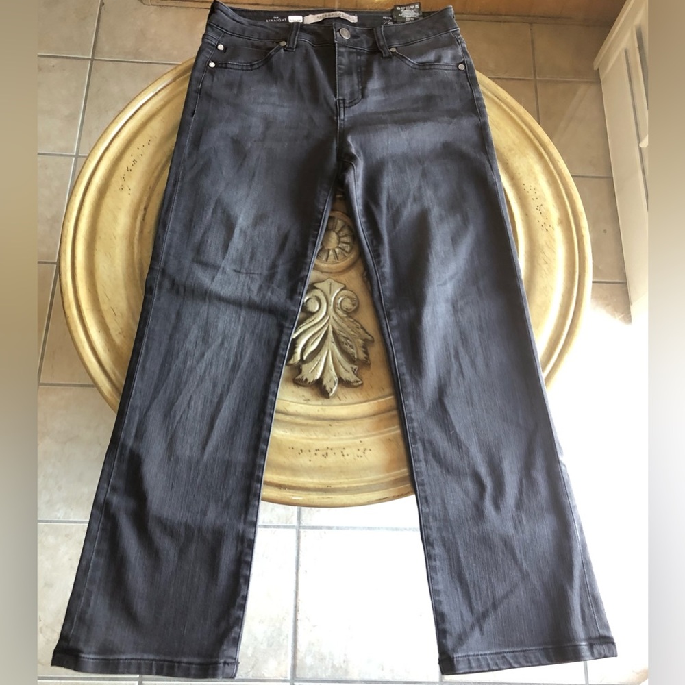 NWOT Liverpool Straight leg Jeans Size 6/28 Petite Color Black